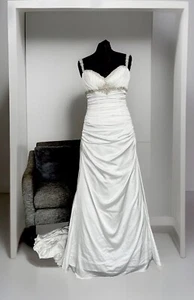 New Essense of Australia D993 Wedding Dress RRP £1300 Size 10 - Picture 1 of 11