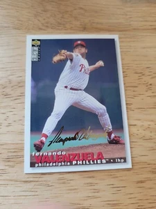 1995 Collector's Choice Gold Signature #364 Fernando Valenzuela - Picture 1 of 2