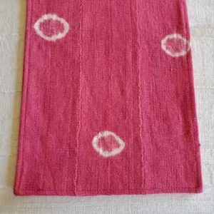 Rosa und Weiß Afrikanische Schlammtuch Tischläufer, 60"x 14" Bogolan Tischläufer 11 - Bild 1 von 5