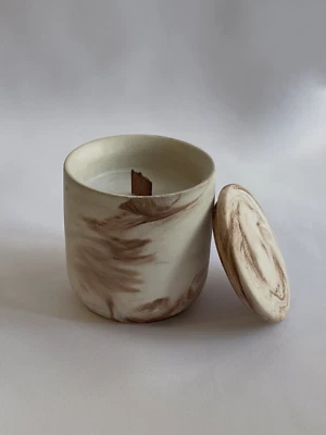 Aromatic candle in a plaster candlestick - Coffee fragrance - Image 1 of 2