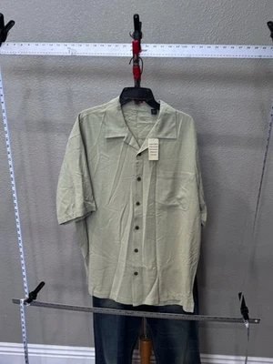 NUEVO CON ETIQUETAS Fuera de Impresión Las Vegas Hilton Seda MANGA CORTA CAMISA ABOTONADA Grande L  Foto 1 de 4