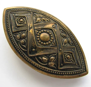 Hojas de flores vintage con forma de husillo de latón envejecido con botones NBS grande 2" - Imagen 1 de 5