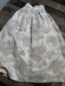 Eliza J Floral Jacquard Ball Skirt- 2 - Picture 1 of 8