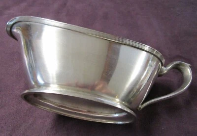 Oneida Gravy Boat or Pitcher Silverplate Classic Look No Monogram - Image 1 of 4