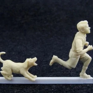 Kit modelo figura resina 1/35 niño y perro sin pintar sin montar - Imagen 1 de 2