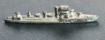 Antiguo juguete destructor clase Royal Navy plomo línea de flotación de media luna de colección 3,25" Foto 1 de 4