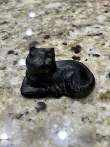 Antique Black Cat Early Century Paperweight Heavy Cast Iron Figurine - Picture 1 of 4