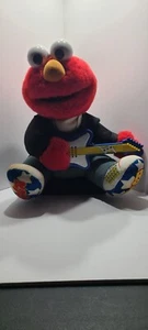 Vtg 1998 TYCO Rock N Roll ELMO Sesame Street SINGS and SHAKES - Picture 1 of 1