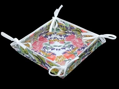 Cesta de pan provenzal francesa rosas trigo y lavanda hecha en Francia Foto 1 de 3