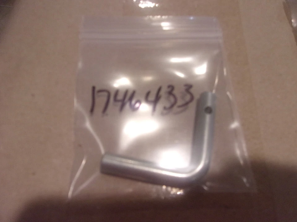 OEM TROY BILT BOLENS 1746433 PIN DE PALANCA Foto 1 de 1