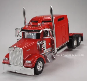 HO 1:87 TSH # 651 Kenworth 900L Tandem Axle Tractor - Viper Red - Picture 1 of 3