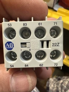 Allen Bradley 100-KFA22Z Contacto Auxiliar Ser A - Imagen 1 de 2