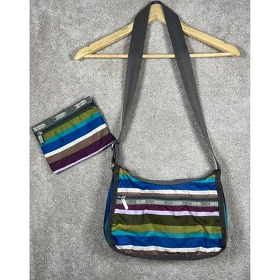 Bolso Bandolera LeSportsac Rayas Nailon Cartera y Cremallera Viaje Informal Retro Foto 1 de 4
