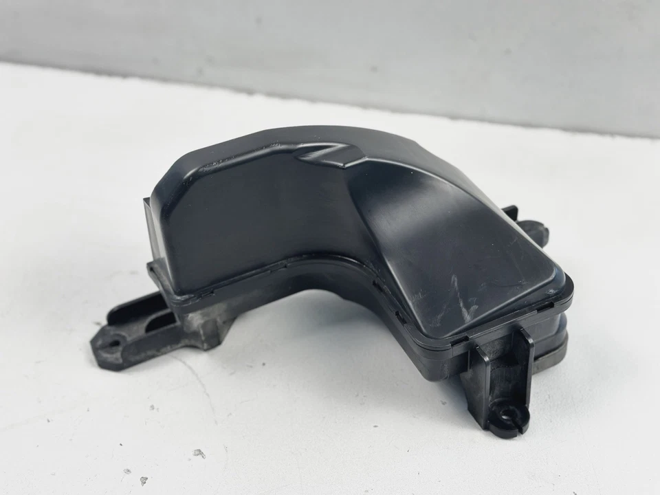 OEM Kia 2018-2023 Stinger Left Air Inlet Duct Assembly 28213-J5210 - Image 1 of 4