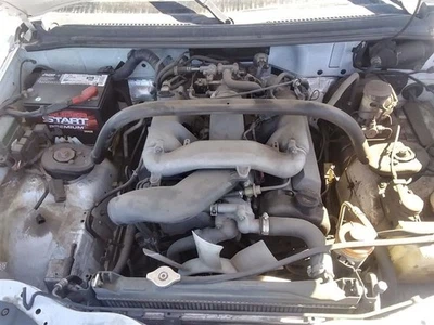 Coolant Reservoir Fits 99-04 TRACKER 25463657 Foto 1 de 4