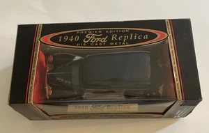 Réplica Ford 1940 edición Premier metal fundido a presión 1:18 - Imagen 1 de 4