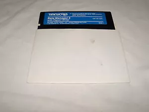 Timeworks Data Manager 2 with Report Writer (Commodore 64 C64) Near Mint - Picture 1 of 2
