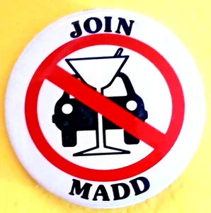 MOTHERS AND OTHERS AGAINST DRUNK DRIVERS - MADD - 1980 Bucks - Mont Campaign Pin - Picture 1 of 1