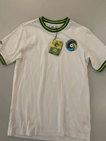 Umbro New York Cosmos Retro MLS Shirt White Jersey SIZE L (adults) Free Shipping Cover