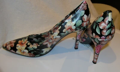 Nine West Floral Print Pump Women's Shoes Size 6M New without box - Image 1 of 4