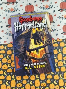 2009 Goosebumps Horrorland: Who's Your Mummy? (UK Edition) Softcover - Bild 1 von 2