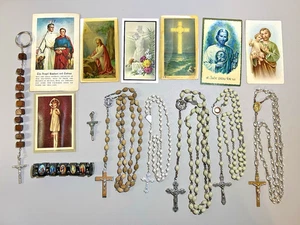 Lot of Vintage Beaded Religious Catholic Rosaries Crosses Prayer Cards Italy - Bild 1 von 24