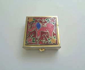 Cloisonné Baratija Píldora Anillo Caja Único Elefante 1.5" Rosa Buena Suerte - Imagen 1 de 9