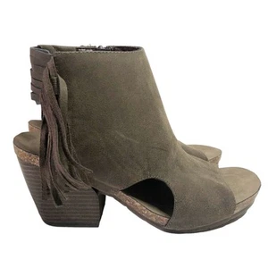 Pierre Dumas Sz 7.5 Brown Faux Suede Peep Toe Fringe Sandal Heel Boot Shoes - Picture 1 of 8