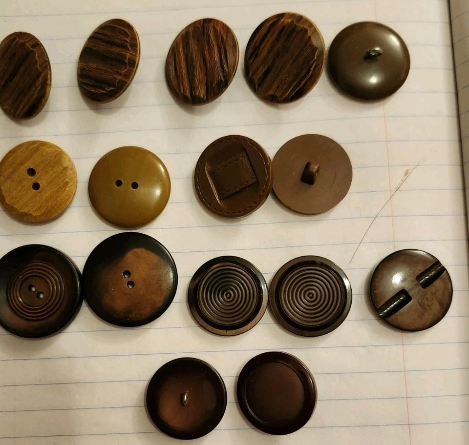 Large Wood Buttons and Bakelite - Image 1 of 1