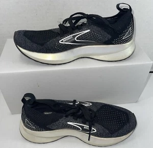 Size 6 - Brooks Levitate 5 Black/gray - Picture 1 of 10