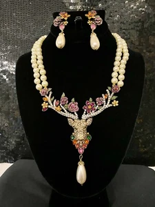 SIGNED SPECTACULAR Heidi Daus Oh Deer Crystal Accented Necklace & Earring Set! - Picture 1 of 8