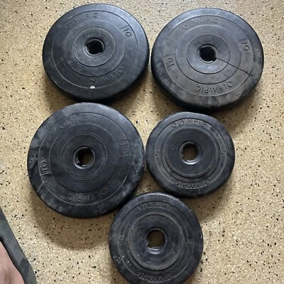 Vintage Lot Of 3 x 10 Lb And 2 X 5 lb Olympic Weight Plates - Image 1 of 4