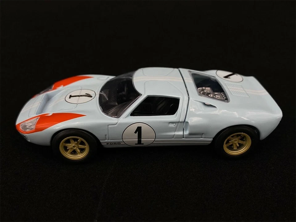 Norev Ford GT40 #1 - 1966 1/43 270568