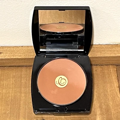 BeautiControl Perfecting Wet Dry Foundation TOFFEE #6077 NOS - Image 1 of 4