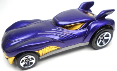 2013 HOT WHEELS HOWLIN' HEAT PURPLE 1:64 DIECAST 2 5/8" WOLF CAR W GOLD & CHROME - Image 1 of 4