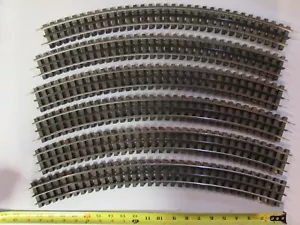 6 PIECES GARGRAVES SECTIONAL CURVED TRACK O-SCALE PLASTIC TIES (LOT 824) - Picture 1 of 2