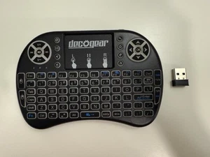 Small Wireless Backlit Keyboard Smart Remote w/ Touchpad Mouse 2.4GHz Deco Gear - Picture 1 of 2
