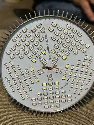 Светодиодная лампа для выращивания комнатных растений теплицы и гидропоники 100 Вт - Изображение 1 из 4