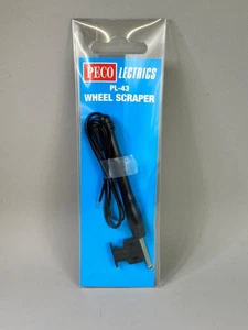 Peco PL-43 Wheel Scraper - Picture 1 of 1