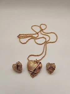 DAR RETIRED GEORGANE F LOVE EASLEY LEGACY OF LOVE PAVE HEART PIN/PENDANT - Picture 1 of 14