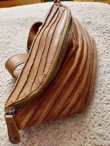 Fredsbruder Leather Bum Bag In Tobacco. - Picture 1 of 7