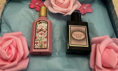 Juego de 2 piezas de perfumes para mujer GUCCI: Flora Gorgeous Gardenia & Bloom Intense Minis Foto 1 de 2