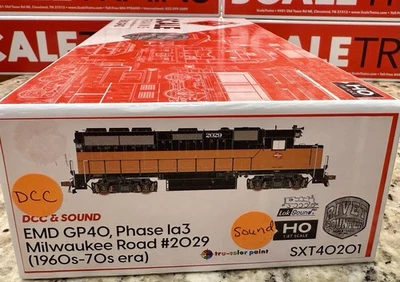 ScaleTrains Rivet Counter HO Scale Milwaukee Road EMD GP40 DCC/SND/NIB - Image 1 of 3