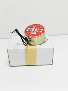 SYNCHRONMOTOR TYP D-5N 100V 50HZ 1,5 W 6U/MIN - Bild 1 von 4