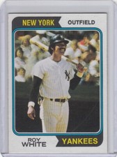 1974 Topps Baseball Card #135 Roy White New York Yankees - NrMt