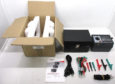 Megger MJ359 1KV Analog Insulation Resistance Tester W/Hand Crank Generator, INV - Image 1 of 4