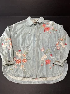 Johnny Was Workshop Cherri Denim Embroidered Pocket Overshirt Jacket Boho Chic M - Picture 1 of 24