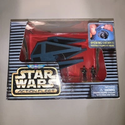 Micro máquinas Galoob Star Wars 1996 Action Fleet Tie Interceptor 2 pilotos sin usar, en caja sellada Foto 1 de 4
