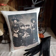 VINTAGE PRIMITIVE STYLE HALLOWEEN REAL WITCH PHOTO SHELF TUCK BOWL FILLER PILLOW