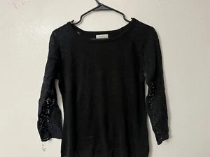 Van Heusen Women’s Small Black Top Blouse Shirt 3/4 Sleeve - Picture 1 of 5